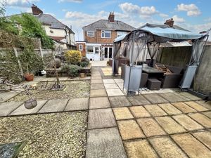 Patio area- click for photo gallery